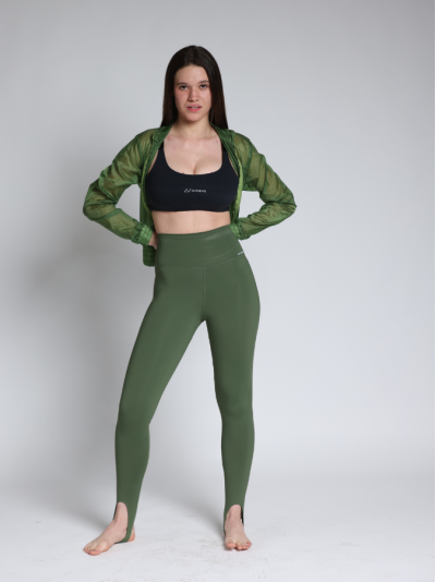 Calça leggin com pezinho Verde Militar